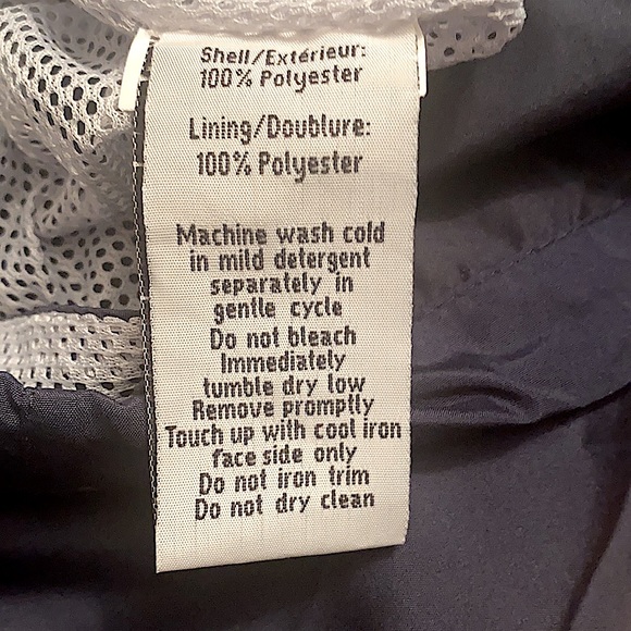 NWOT - Northend Sport Ladies raincoat with hood - Picture 4 of 4